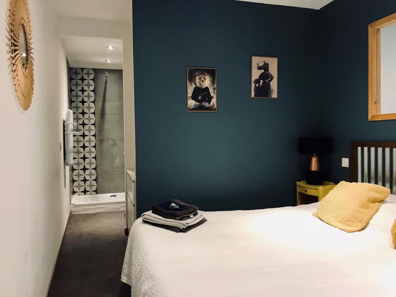 Appartements Entre Provence Et Camargue Tarascon Eksteriør billede