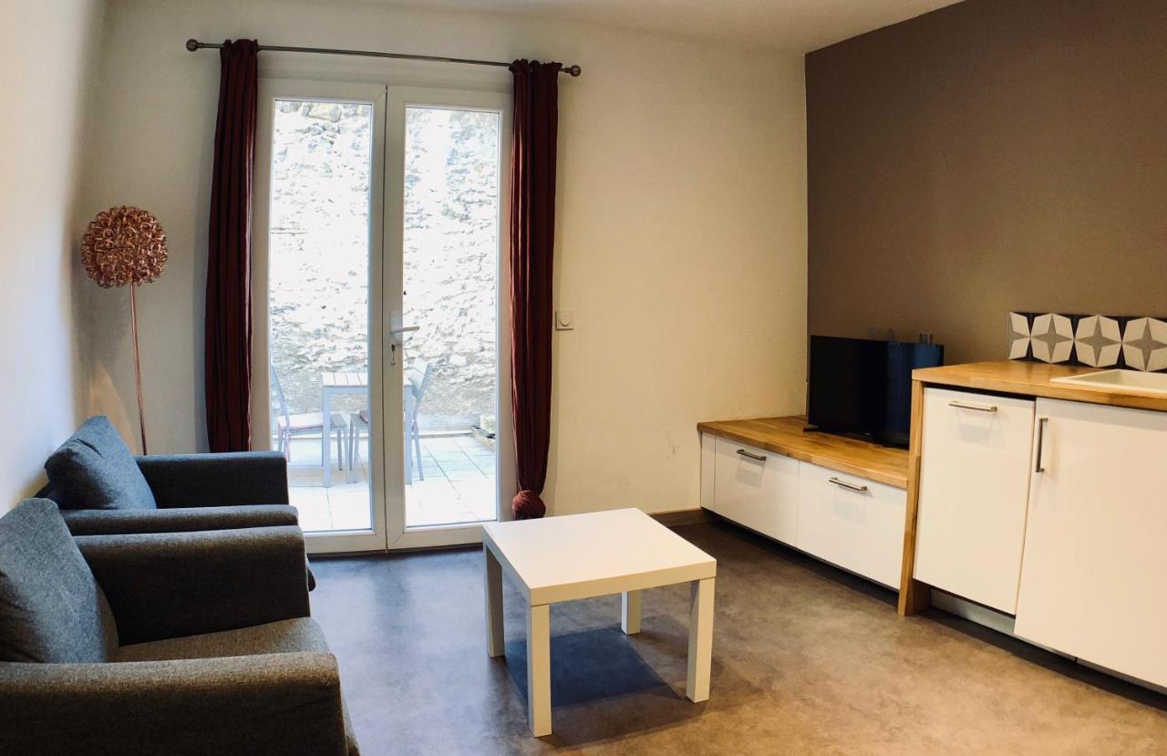 Appartements Entre Provence Et Camargue Tarascon Eksteriør billede
