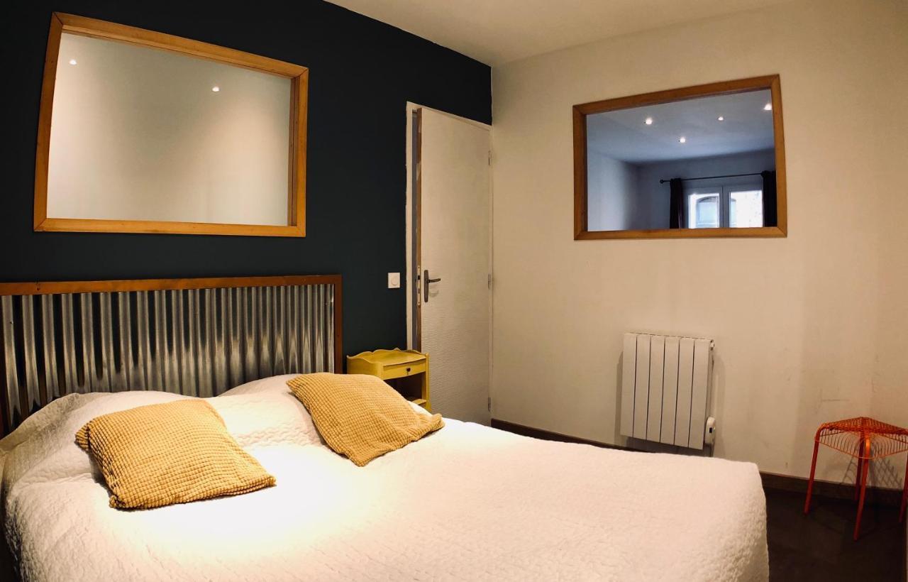 Appartements Entre Provence Et Camargue Tarascon Eksteriør billede